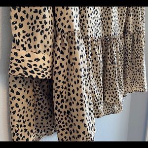 Easel leopard print tunic, medium.